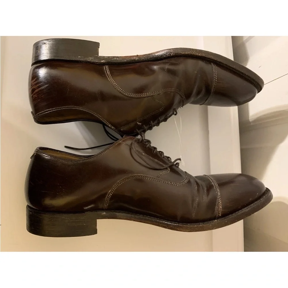 Johnston & Murphy elegant dark